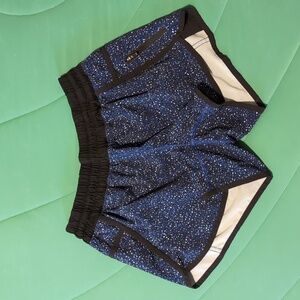 Lululemon Tracker Short III *4-way Stretch